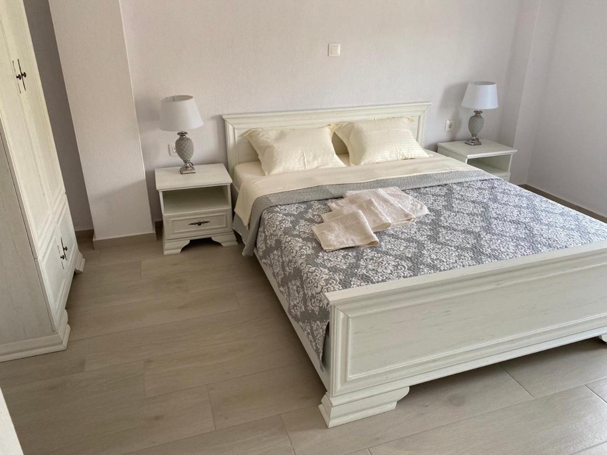 Lili Houses In Nikiti 350M From The Beach Εξωτερικό φωτογραφία